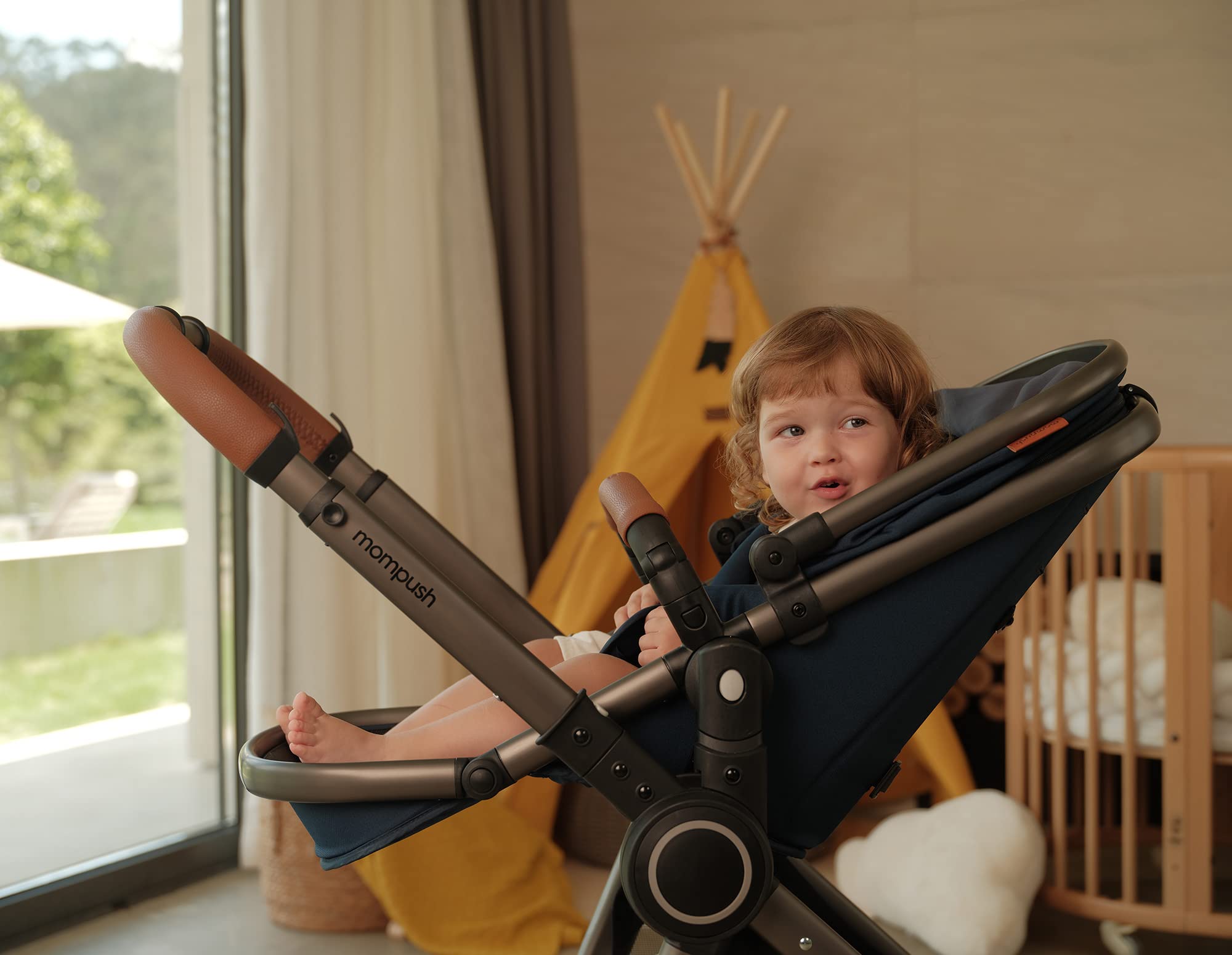 Ultimate2 Reversible Full-Size Convertible Pushchair - John Pierce Auto Care