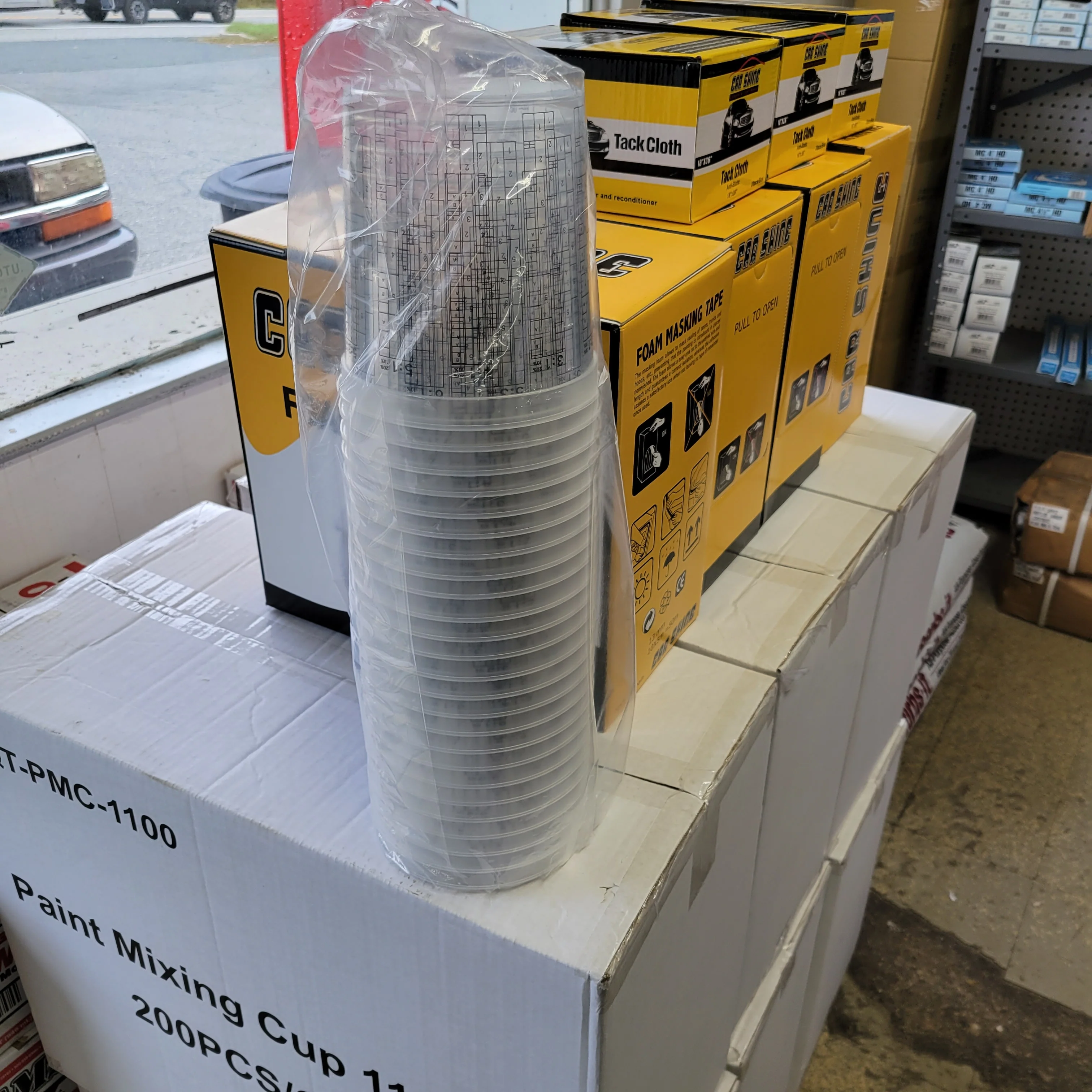 Quart Mixing Cups 25 PACK 32 oz - John Pierce Auto Care