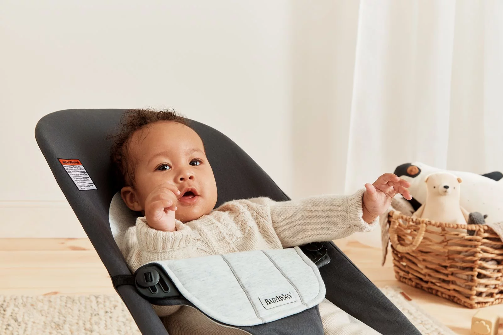 BabyBjorn Bouncer Balance Soft in Dark Grey/Light Grey - John Pierce Auto Care