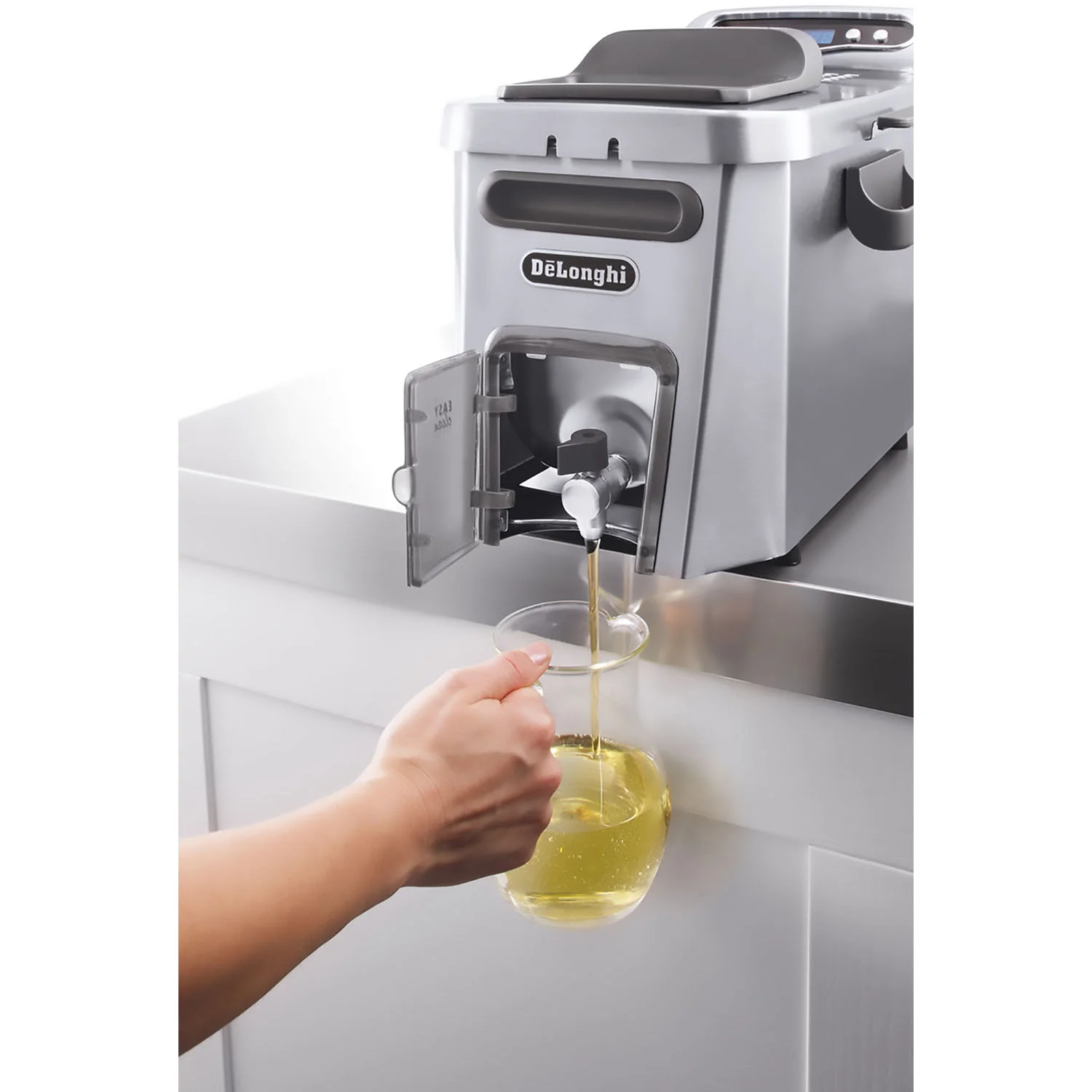 De'Longhi Livenza Deep Fryer with Easy Clean System - John Pierce Auto Care