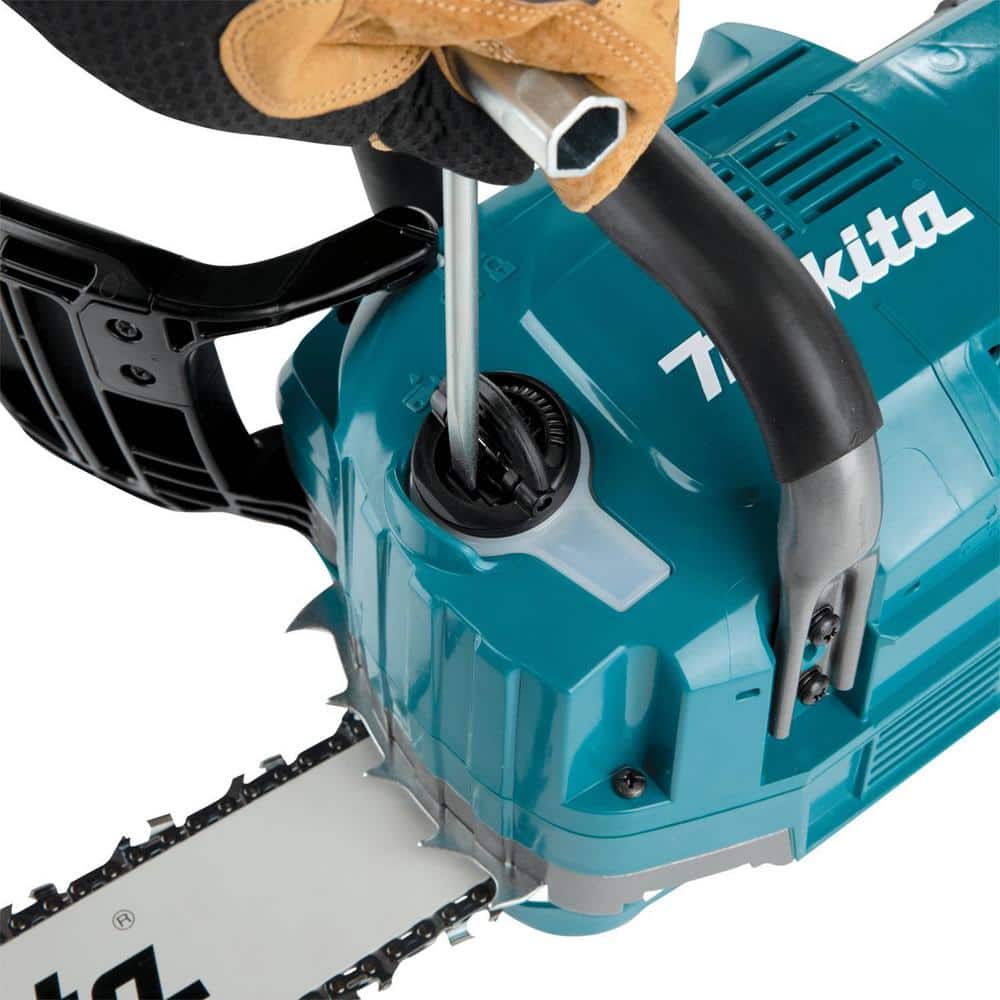 Makita 18V XGT 18-inch Brushless Chainsaw Kit - John Pierce Auto Care