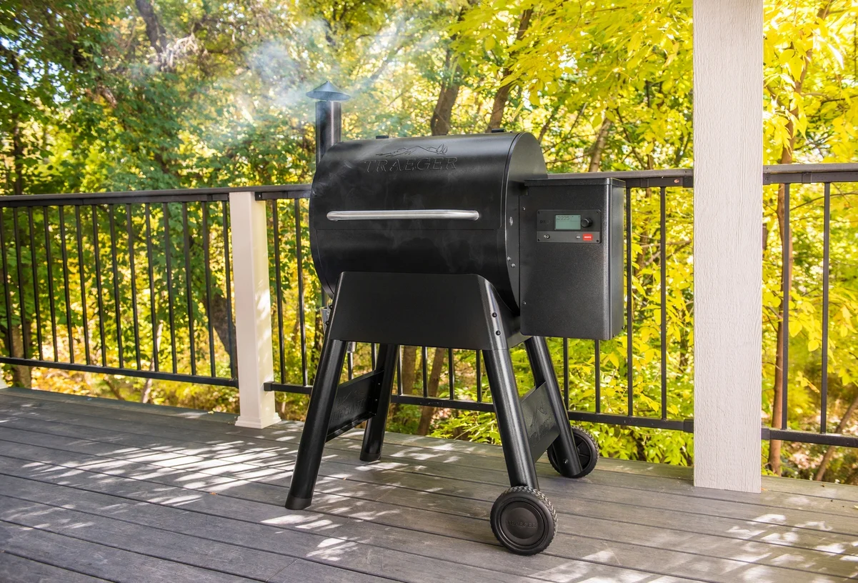 Traeger Pro Series 575 Wood Pellet Grill - John Pierce Auto Care