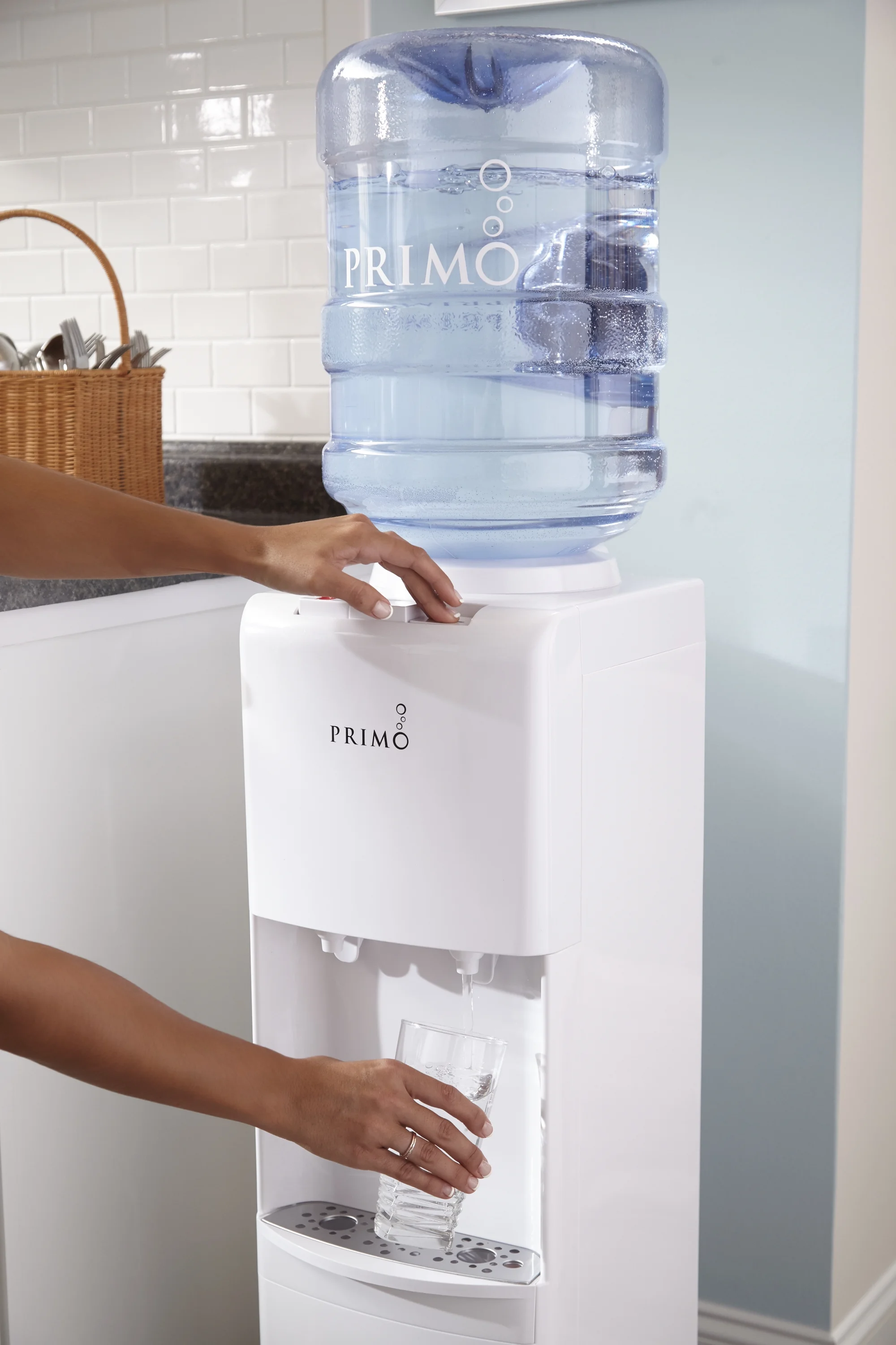 Primo Top Loading Water Dispenser, White - John Pierce Auto Care