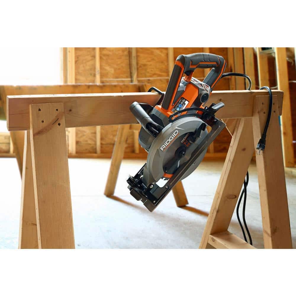 RIDGID 15-Amp 7-1/4 Inch Worm Drive Circular Saw (R32104) - John Pierce Auto Care