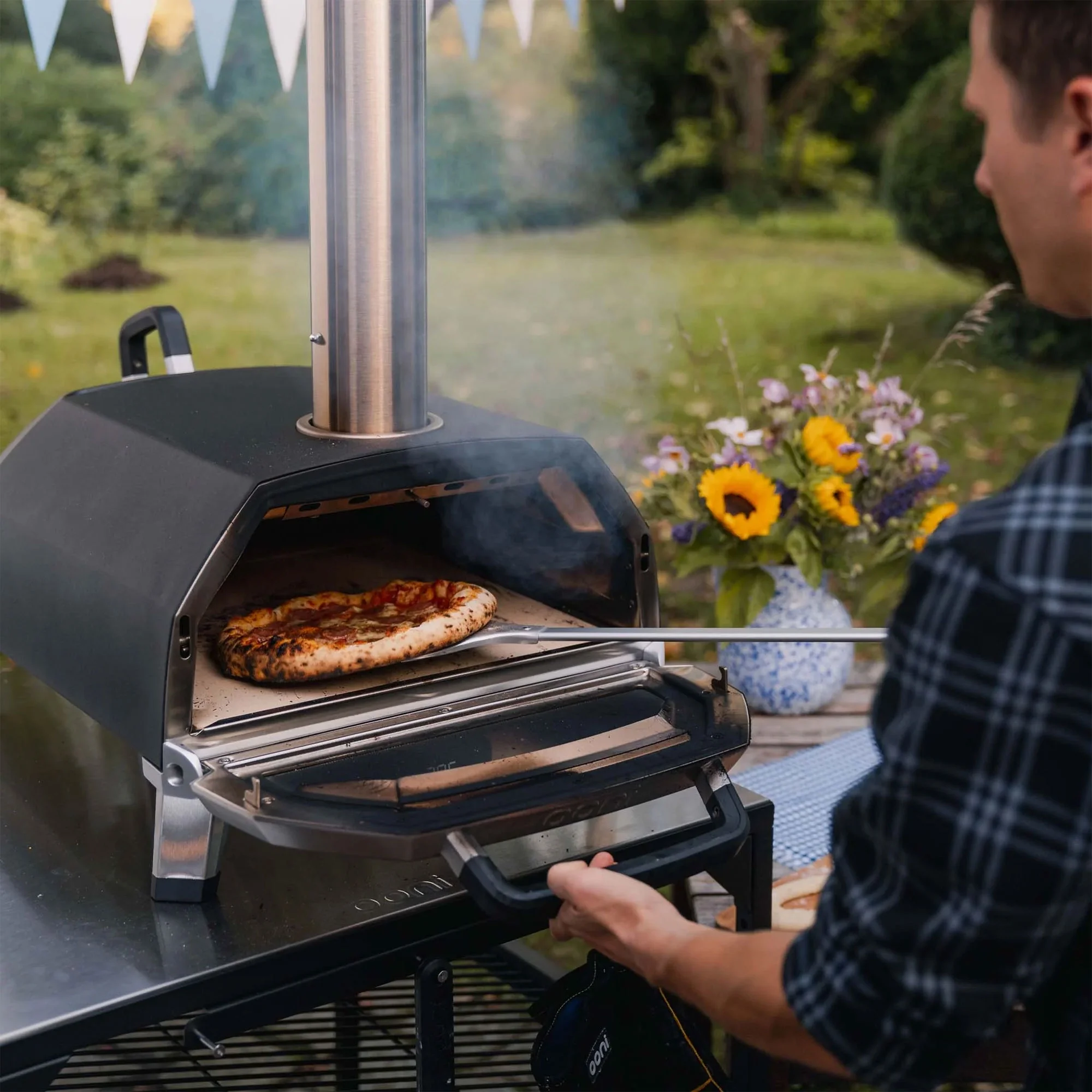 Ooni Karu 16 Multi-Fuel Outdoor Pizza Oven - John Pierce Auto Care