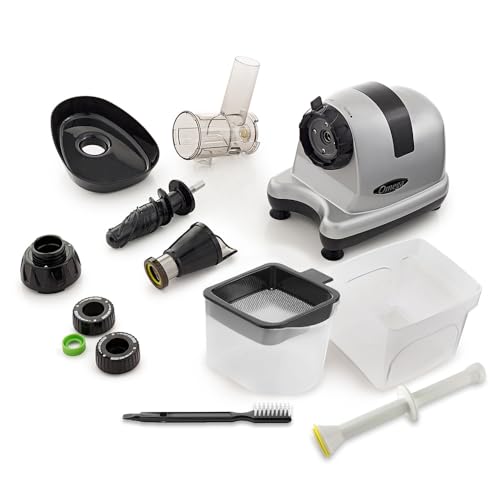Omega MM900HDS Masticating Celery Juicer - John Pierce Auto Care